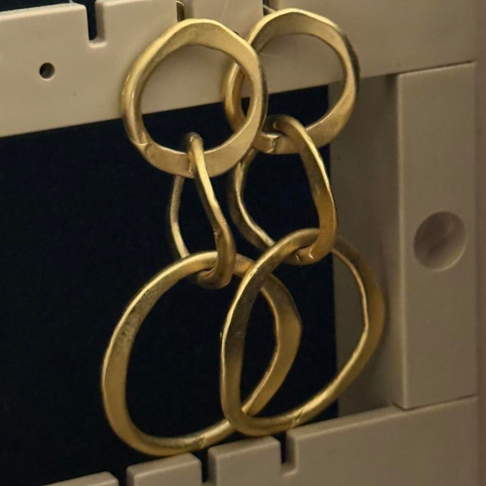 Goldtone Imperfect Circle Link Dangle / Drop Earring